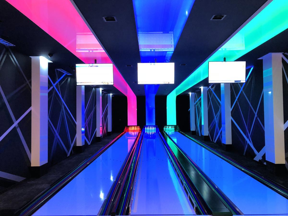 Grand Stasinda Bal Sylwestrowy Animacje Impreza Integracyjna Dwa Posilki Bogaty Bufet Baseny Kregielnia Grota Sauny Squash Silownia Place Zabaw Widoki 1000Mnpm Буковина-Татшаньска Экстерьер фото